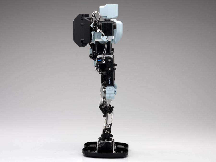 A side view of KHR-3 shows it's small black backpack.